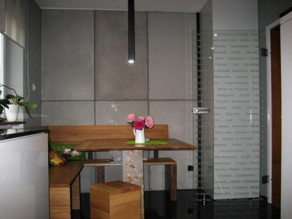 Esstisch aus Eiche mit Eckbank 