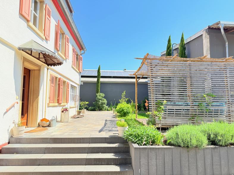 Ferienwohnung Kleinkarlbach Garten